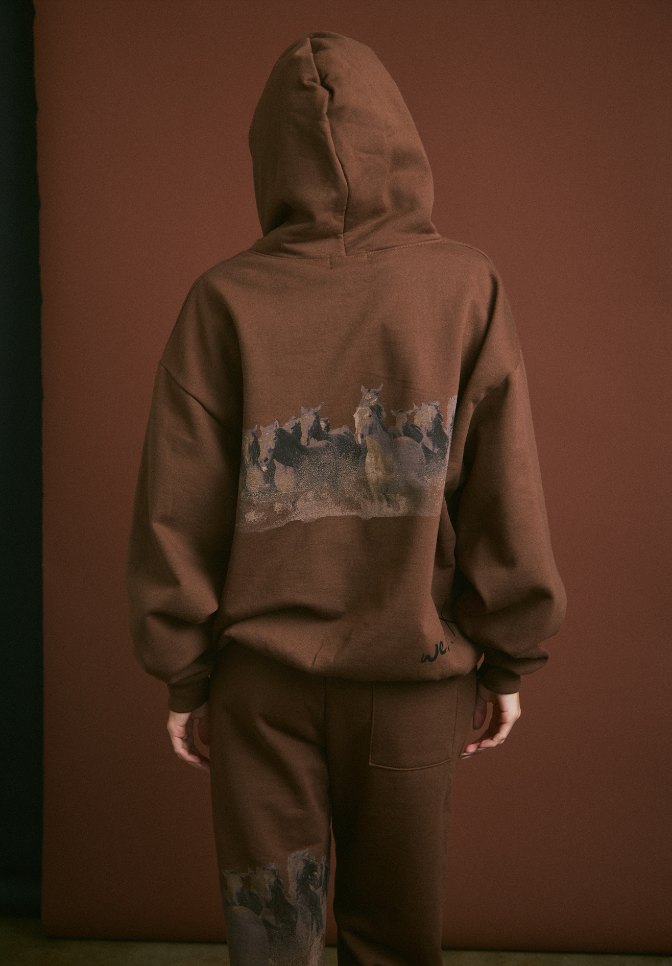 WILD HORSE Hoodie - Tobacco